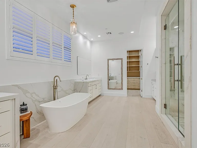 65 Garibaldi Way — Photo 26