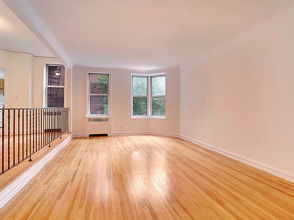 2nd image of 511 W 232nd St APT E34