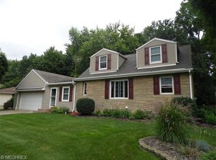 64 Lindsey Rd, Munroe Falls, OH 44262