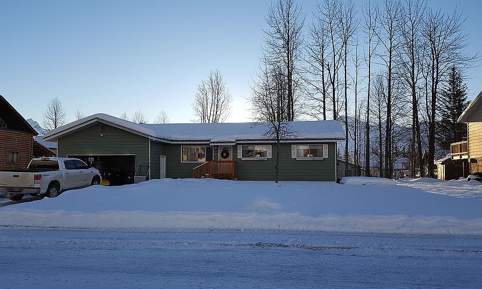 324 Mendeltna St, Valdez, AK 99686 Zillow