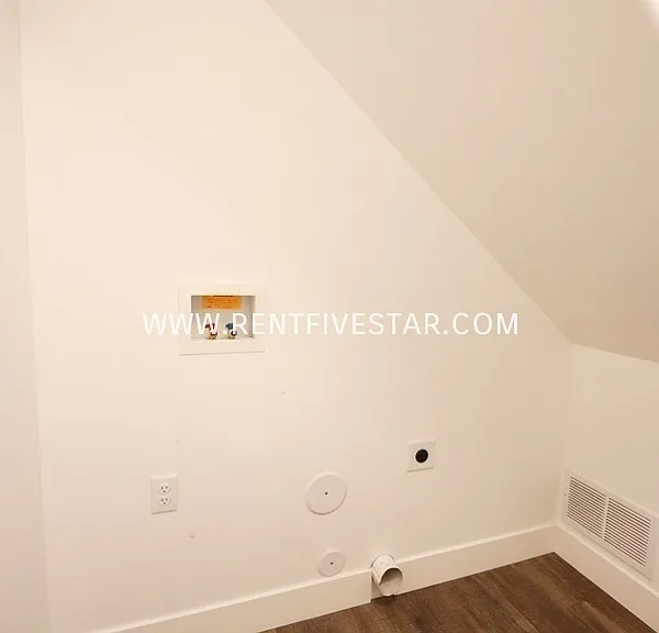 341 La Valle Strada — Photo 14