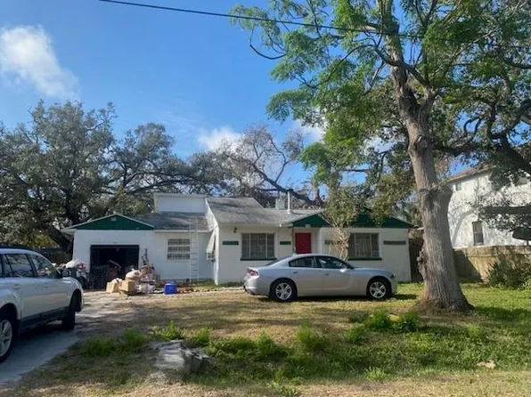 2804 W Foster Ave, Tampa, FL 33611