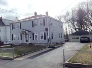 29 4th Ave, Lowell, MA 01854