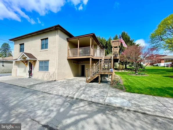 829 E 5th St, Hazleton, PA 18201