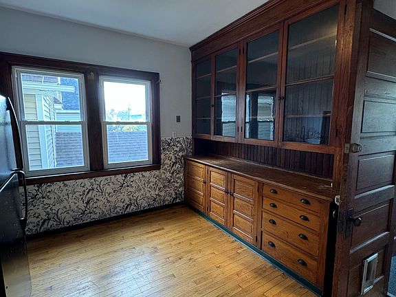 4th image of 118 Congress St Unit 1
