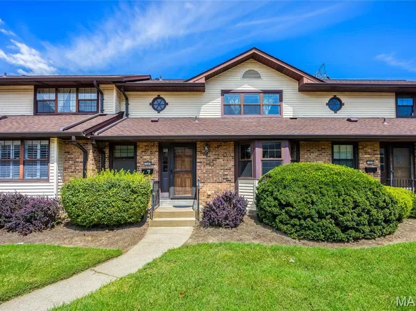 1341 Snapdragon Ct, Saint Louis, MO 63146