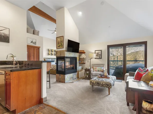 34 Highfield Trl #404, Breckenridge, CO 80424