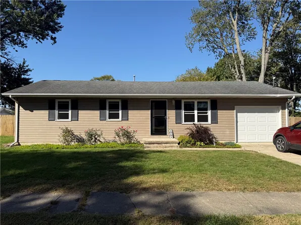 804 S Sandusky St, Catlin, IL 61817