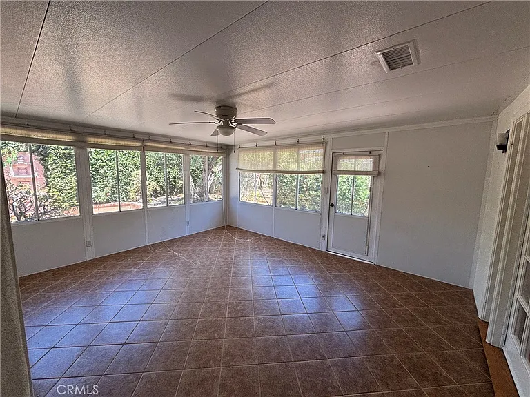 4801 Winvale Ave — Photo 7