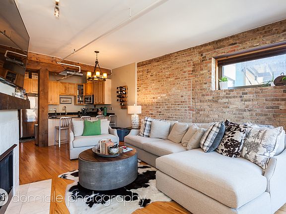 4th image of 1735 W Diversey Pkwy APT 315