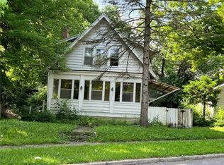 314 W Parkwood Dr, Dayton, OH 45405