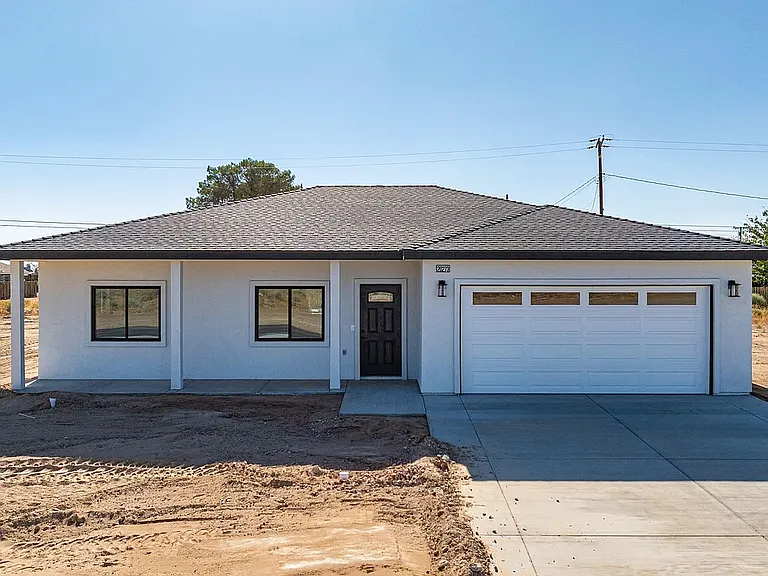 20273 Hacienda Blvd — Photo 1