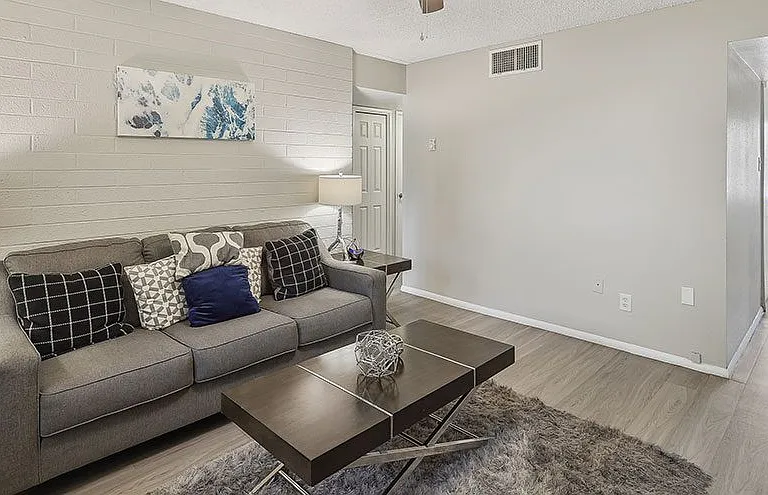 Westmount at Downtown Tempe Apartments — Photo 5