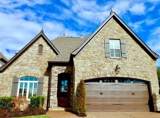 1027 Jarman Ln, Gallatin, TN 37066