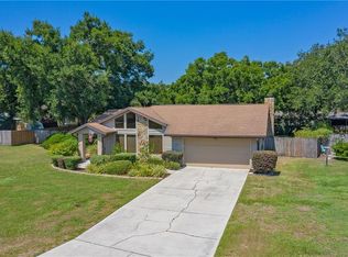 627 Willow Run, Lakeland, FL 33813