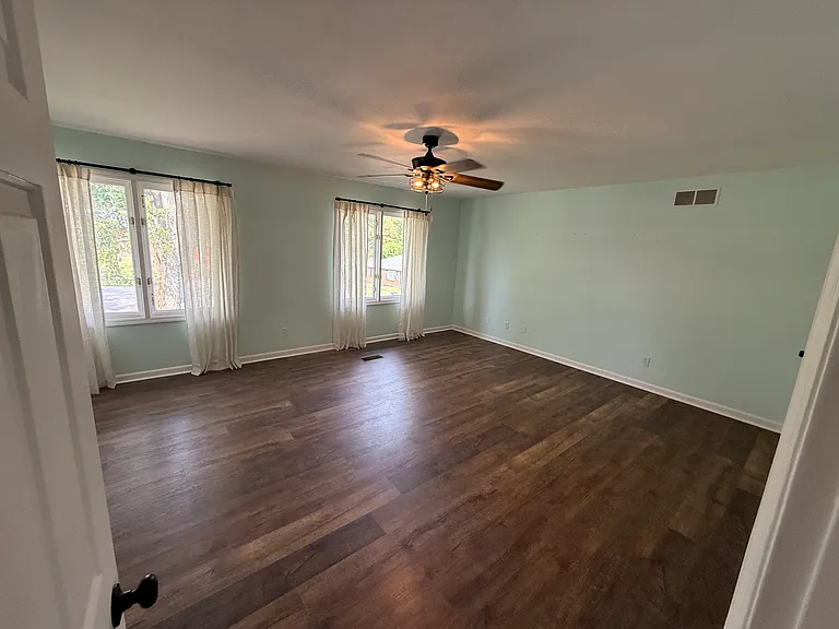 3337 Wood Valley Ct — Photo 25