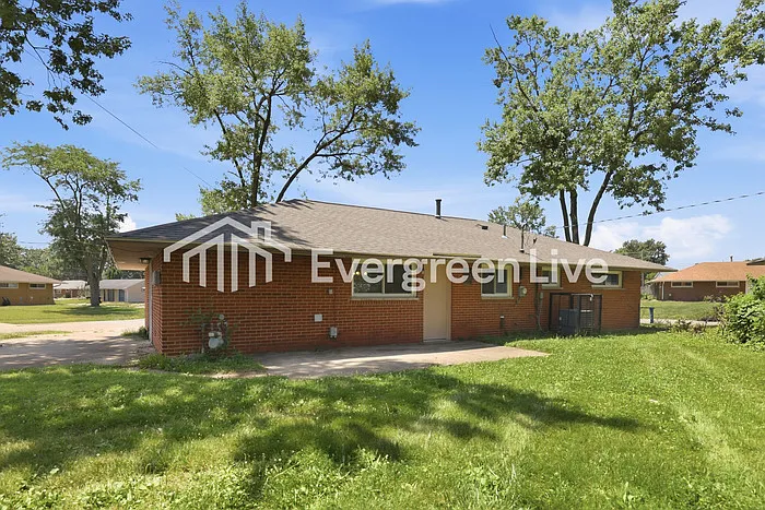 4883 Thoreau Ave — Photo 14