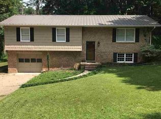 3004 Willow Ln, Fultondale, AL 35068