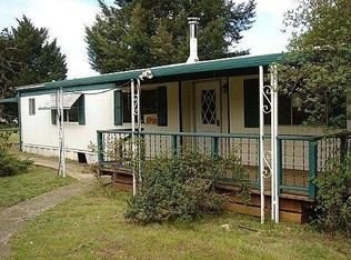 1960 Foothill Dr, Redwood Valley, CA 95470