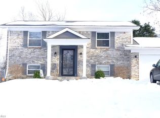 316 Indiana Trl, Radcliff, KY 40160