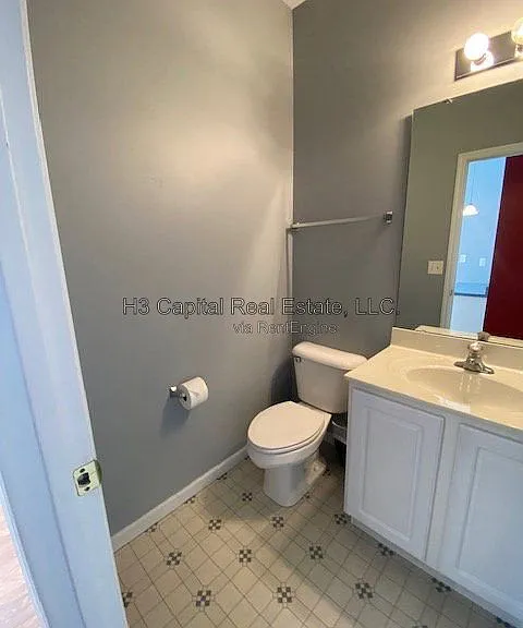 2209 Tigers Way — Photo 16