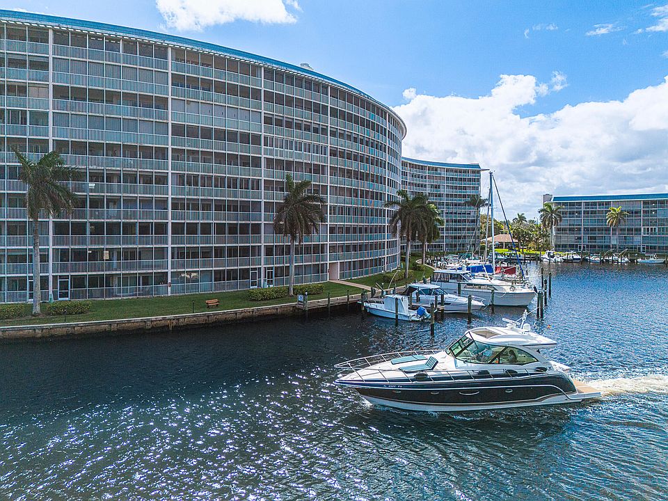 1st image of 1537 E Hillsboro Boulevard #243