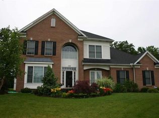 178 Barclay Square Dr, Rochester, NY 14618