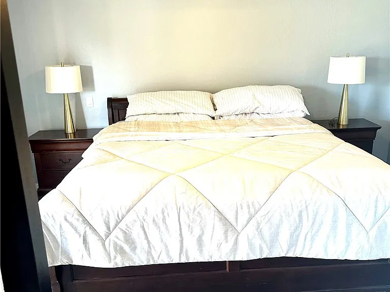 7086 Positano Hill Ave — Photo 13