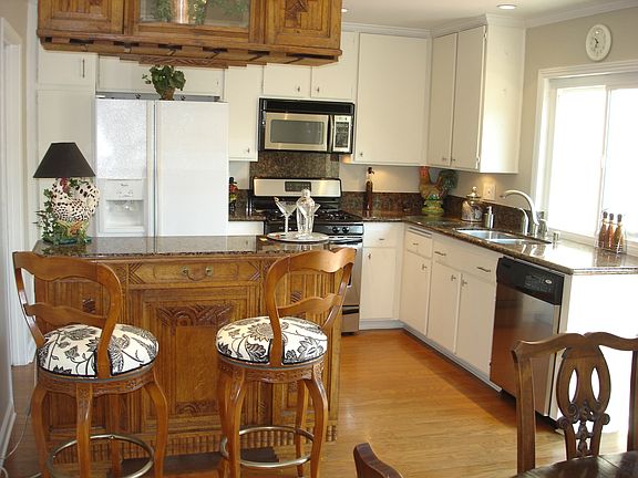 2nd image of 53 Briarwood #55