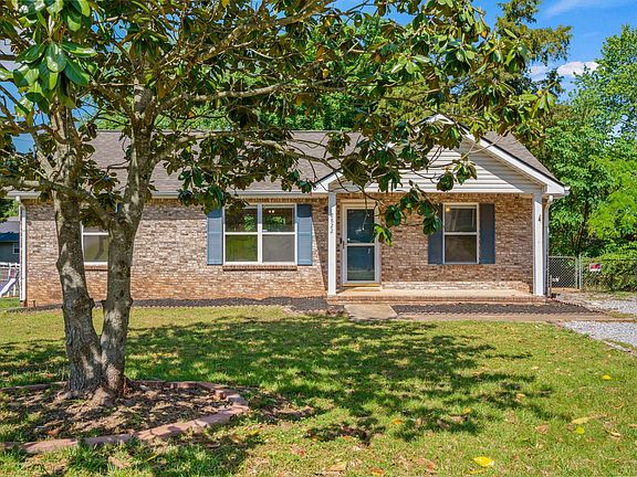 2nd image of 2822 Nat Hoosier Ln