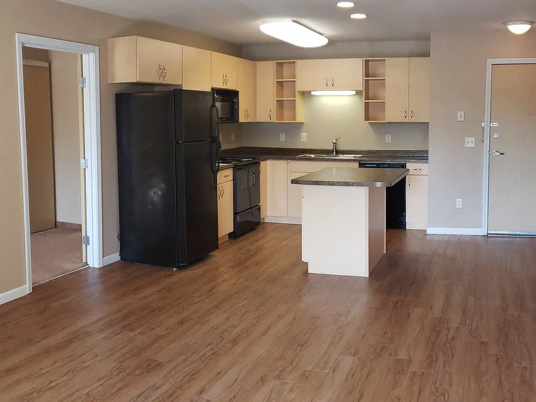 Northern Heights Apartments — Photo 9