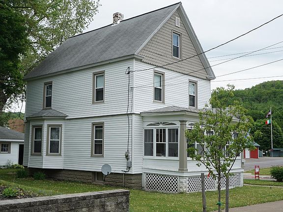 2nd image of 31 Blanchard Ave