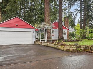 14005 NE Halsey St, Portland, OR 97230