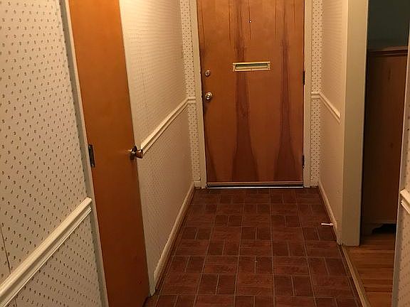 Front door hallway