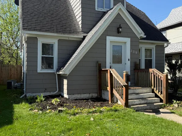 239 W Palmer Ave, Jackson, MI 49203