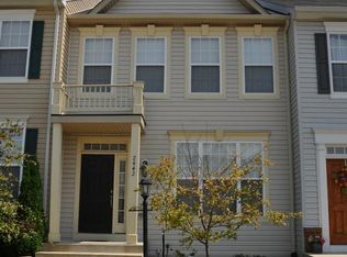 2442 Battery Hill Cir, Woodbridge, VA 22191