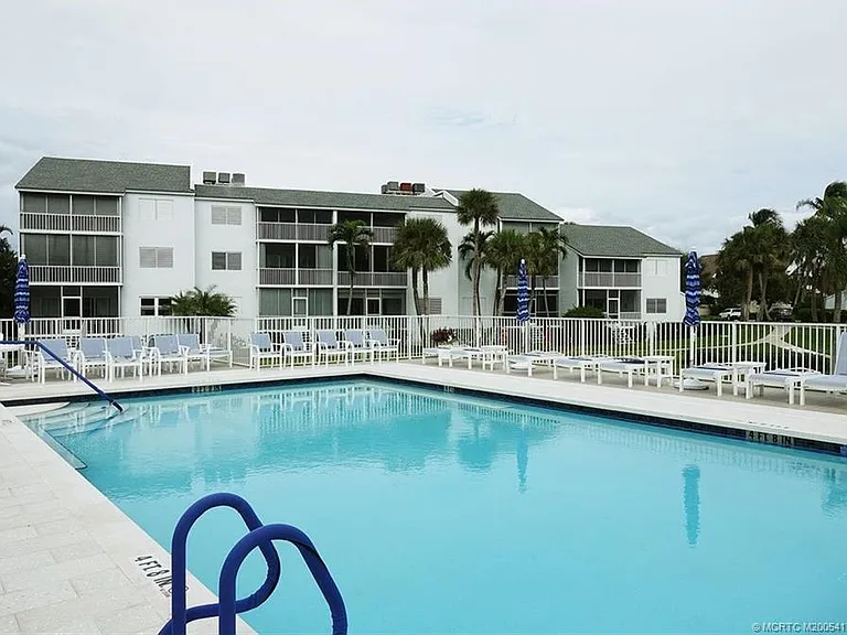 1550 NE Ocean Blvd #C102 — Photo 6
