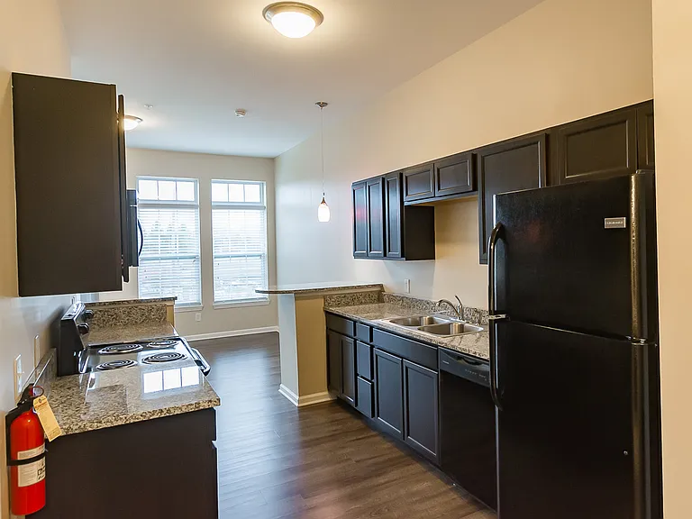 632MLK Apartments — Photo 15