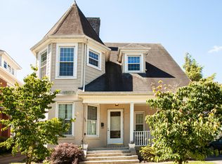 320 W Lexington Ave, Danville, KY 40422