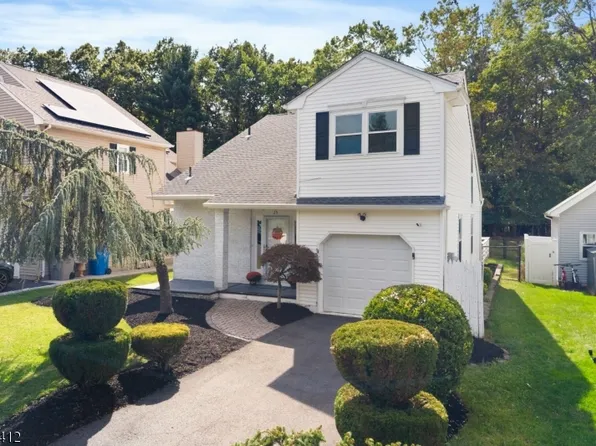 25 Shelley Rd, Old Bridge Twp., NJ 08857