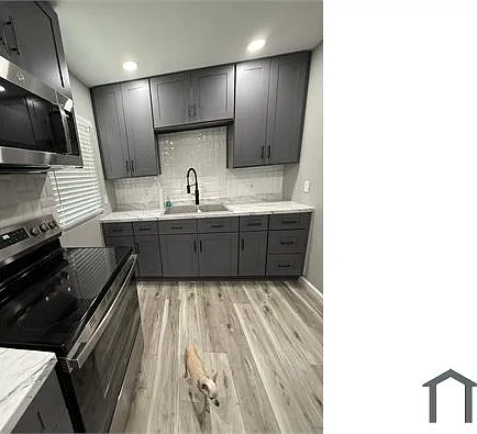 12313 Oberlin Dr — Photo 2