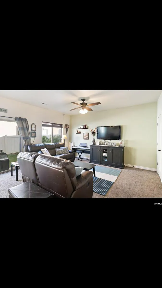 Building Photo - 2644 W Cottonwood Dr