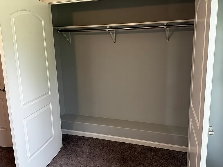 180 Lakeland Dr #401 — Photo 9