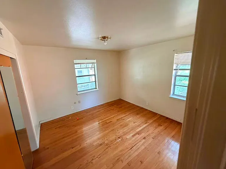 413 Frances Way — Photo 8