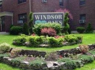 74-36 220th St #1, Oakland Gardens, NY 11364
