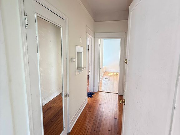 2nd image of 4620 Saint Charles Ave APT G