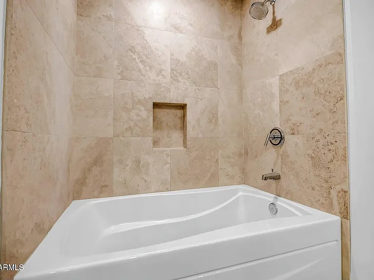 7121 E Rancho Vista Dr #5011 — Photo 24