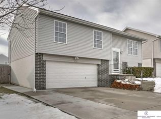 17731 Josephine St, Omaha, NE 68136