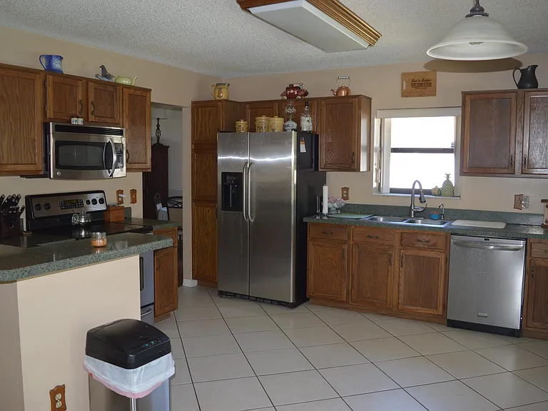 2173 Martingale Pl — Photo 19