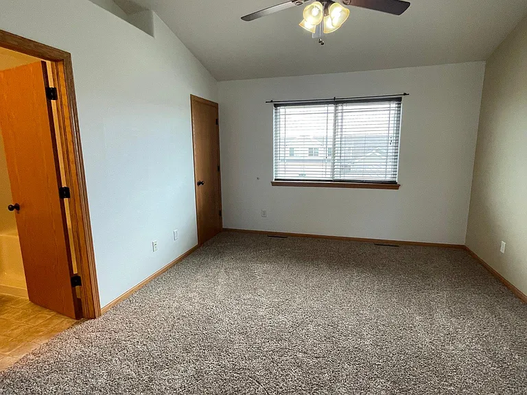4808 Algonquin Dr #4 — Photo 9